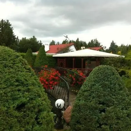 In Borkowo Mit Garten, Terrasse Und Grill *
