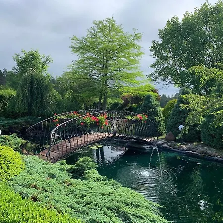 度假居 In Borkowo Mit Garten, Terrasse Und Grill *