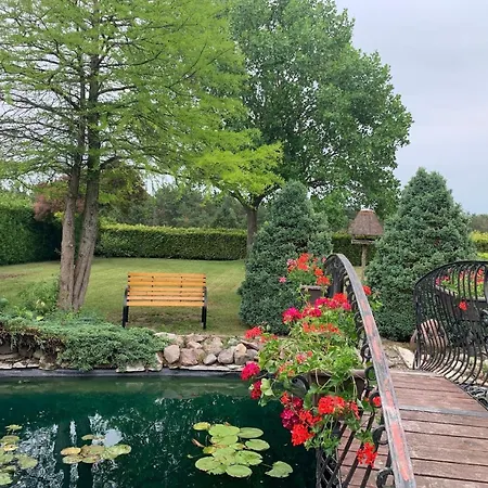 度假居 In Borkowo Mit Garten, Terrasse Und Grill Borkowo (Kartuzy)